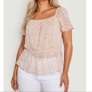 Plus woven Dobby ditzy floral top